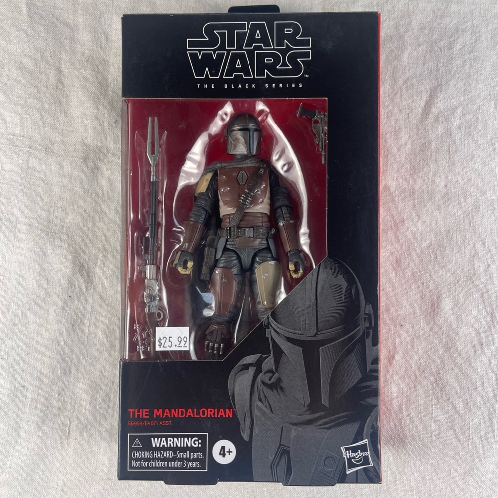 STAR WARS The Black Series " THE MANDALORIAN" 6-Inch Action Figure CIB